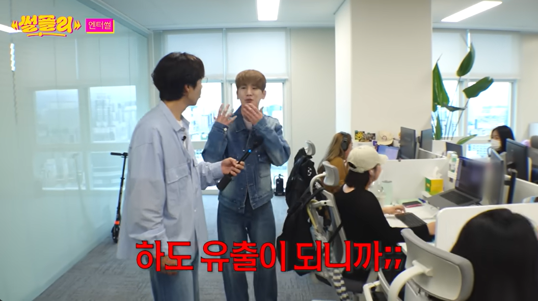 콘텐츠 유출